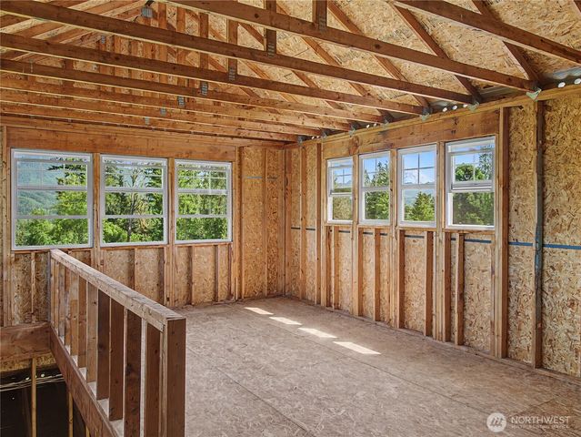 27721 SE 400th Way, Enumclaw, WA 98022
