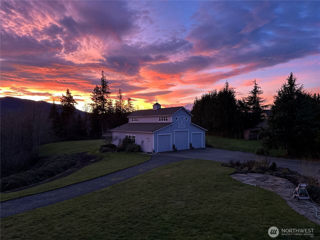 27721 SE 400th Way, Enumclaw, WA 98022