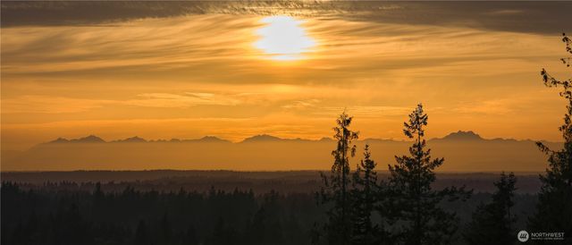 27721 SE 400th Way, Enumclaw, WA 98022