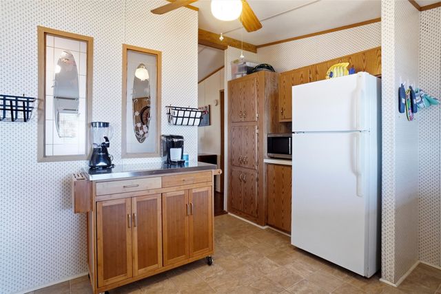 4433 Wildwood Circle, Granbury, TX 76049