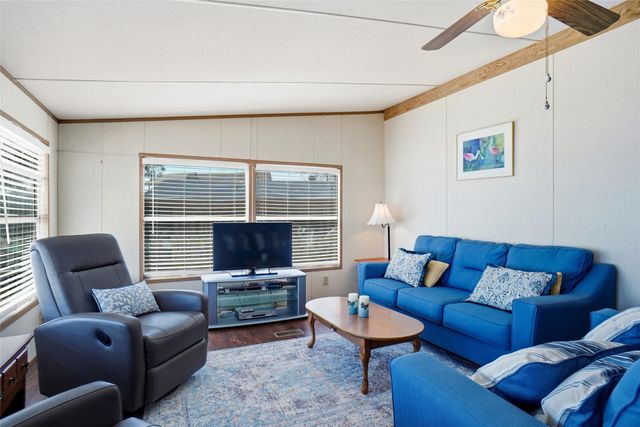 4433 Wildwood Circle, Granbury, TX 76049