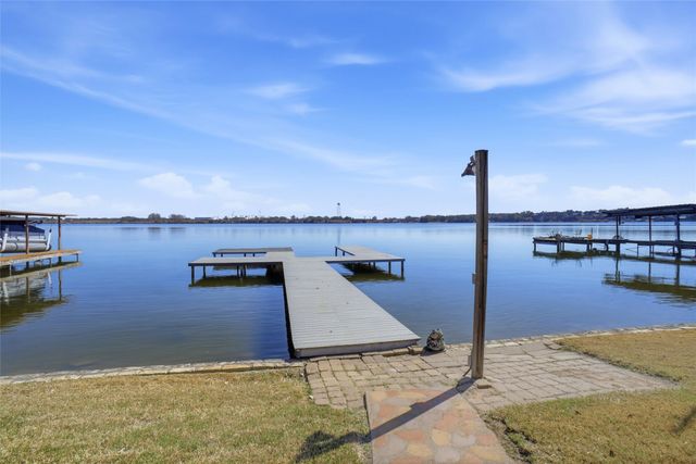 4433 Wildwood Circle, Granbury, TX 76049