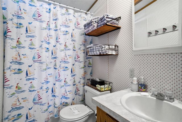 4433 Wildwood Circle, Granbury, TX 76049