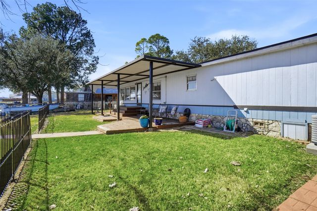 4433 Wildwood Circle, Granbury, TX 76049