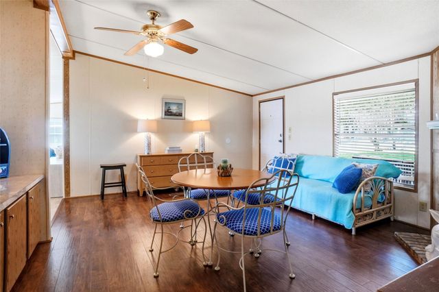 4433 Wildwood Circle, Granbury, TX 76049