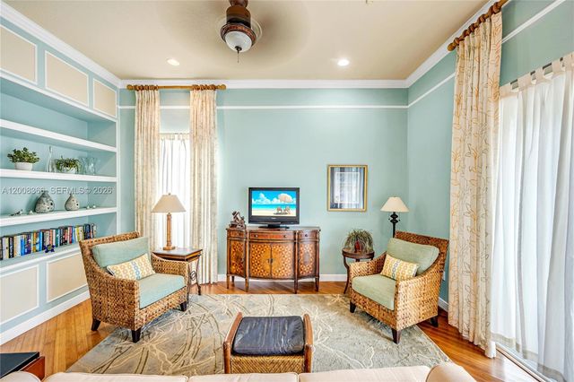 3465 NE 2nd St, Homestead, FL 33033