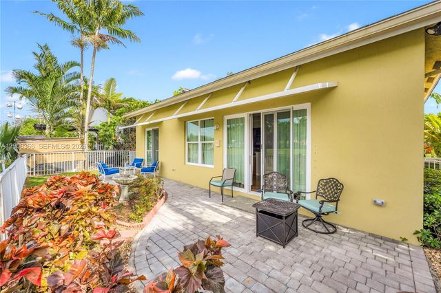 3465 NE 2nd St, Homestead, FL 33033