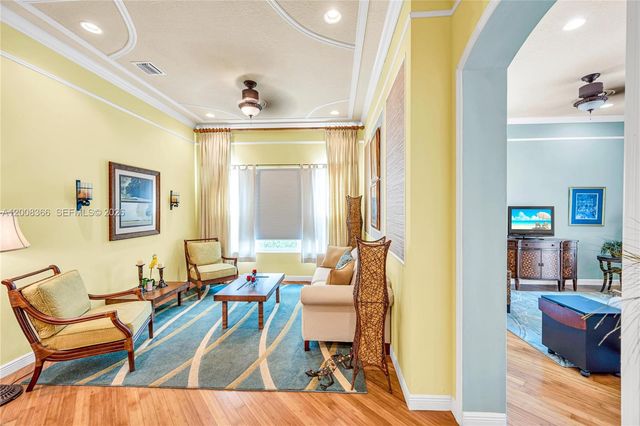 3465 NE 2nd St, Homestead, FL 33033