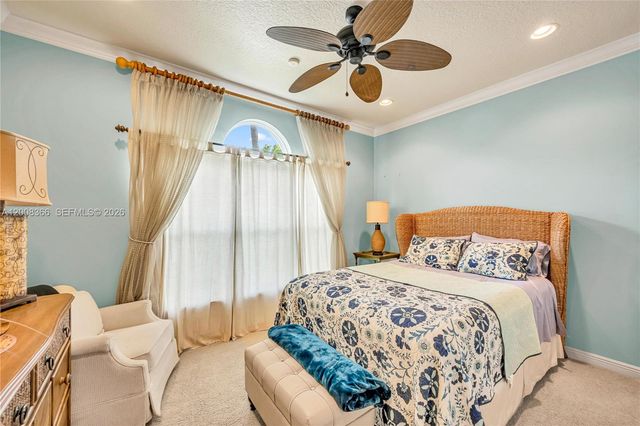 3465 NE 2nd St, Homestead, FL 33033