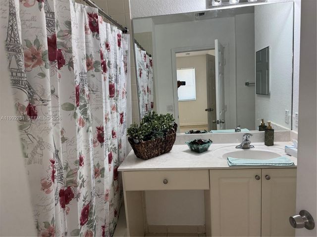 17331 NW 7th Ave 109, Miami Gardens, FL 33169