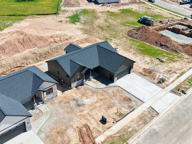 1670 TREFOIL TRAIL, Green Bay, WI 54313