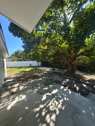992 Mohican Boulevard, Jupiter, FL 33458