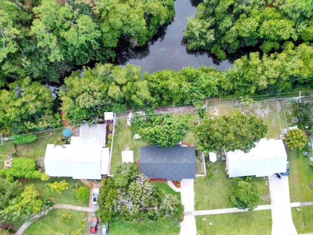 992 Mohican Boulevard, Jupiter, FL 33458