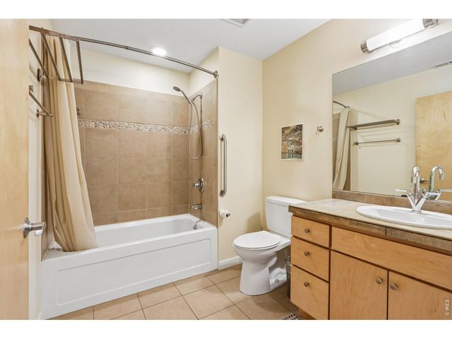 4730 Holiday Dr 201, Boulder, CO 80304