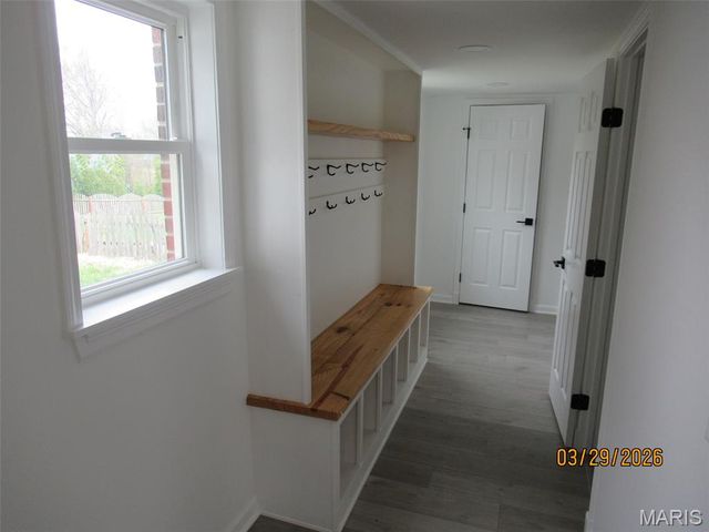 803 N Kirkwood Road, Kirkwood, MO 63122