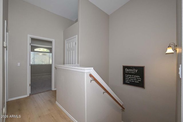 4805 E KACHINA Trail 10, Phoenix, AZ 85044