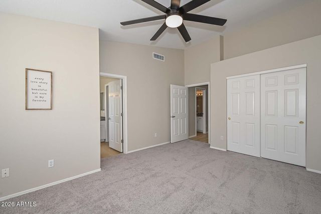 4805 E KACHINA Trail 10, Phoenix, AZ 85044