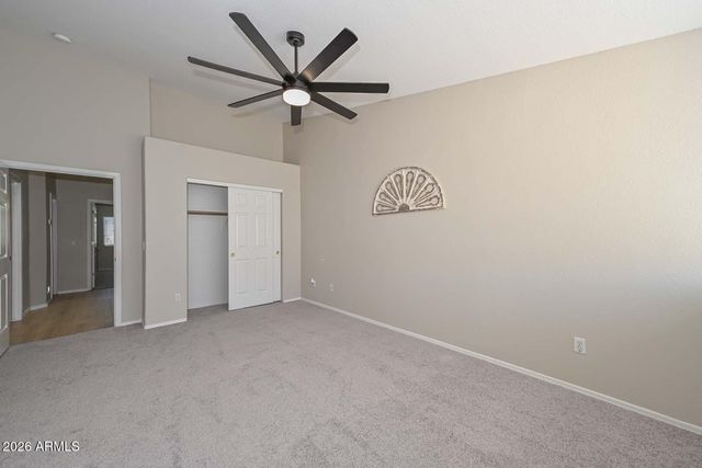 4805 E KACHINA Trail 10, Phoenix, AZ 85044