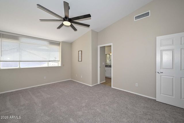 4805 E KACHINA Trail 10, Phoenix, AZ 85044
