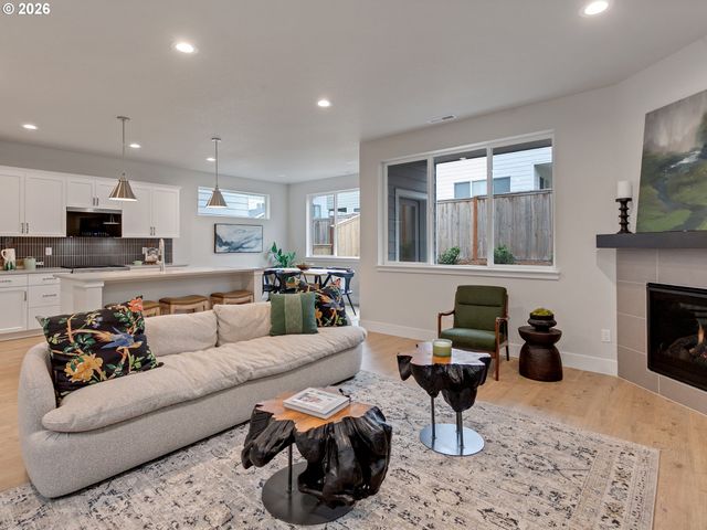 13871 Sw 175th Ave, Tigard, OR 97140