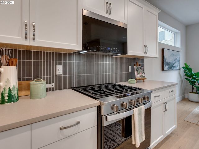 13871 Sw 175th Ave, Tigard, OR 97140