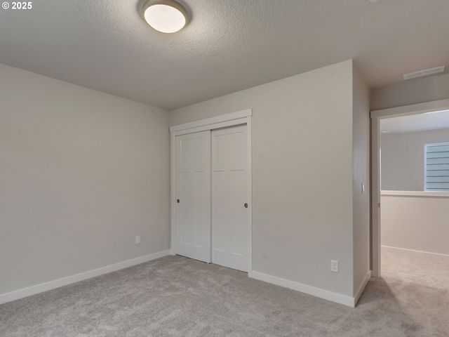 13871 Sw 175th Ave, Tigard, OR 97140