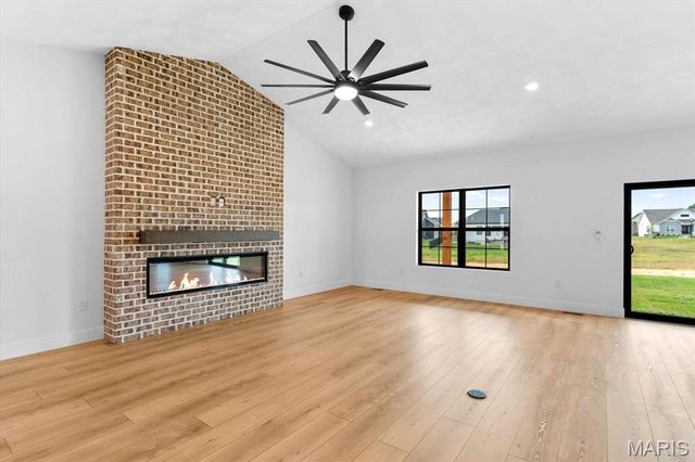 817 Golden Bell Lane, O'fallon, IL 62269