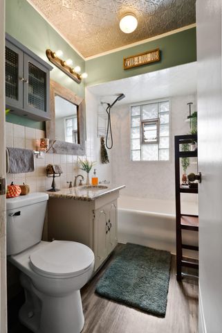 1944 Warwick Avenue, Whiting, IN 46394