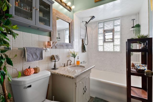 1944 Warwick Avenue, Whiting, IN 46394