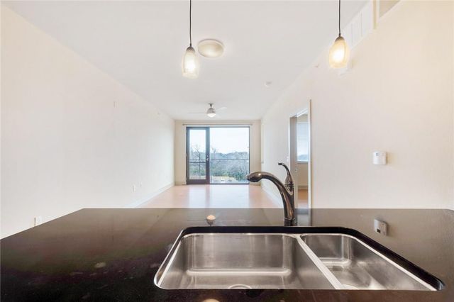 3016 Guadalupe ST 307, Austin, TX 78705