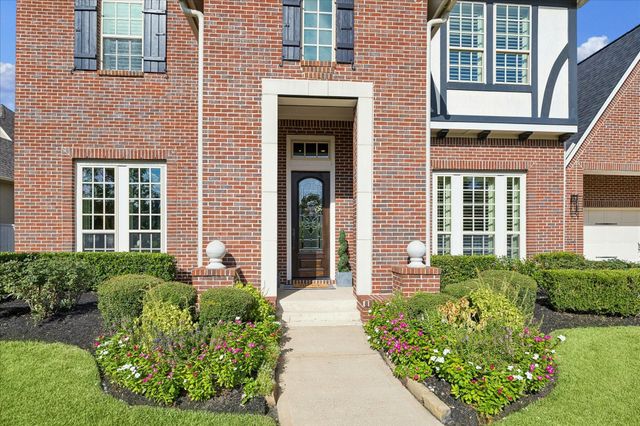 123 N Thatcher Bend Circle, The Woodlands, TX 77389