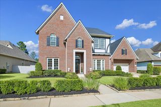 123 N Thatcher Bend Circle, The Woodlands, TX 77389