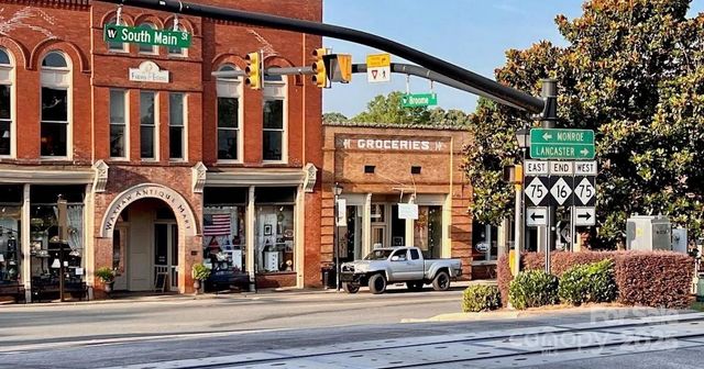 244 Bouchard Drive, Waxhaw, NC 28173