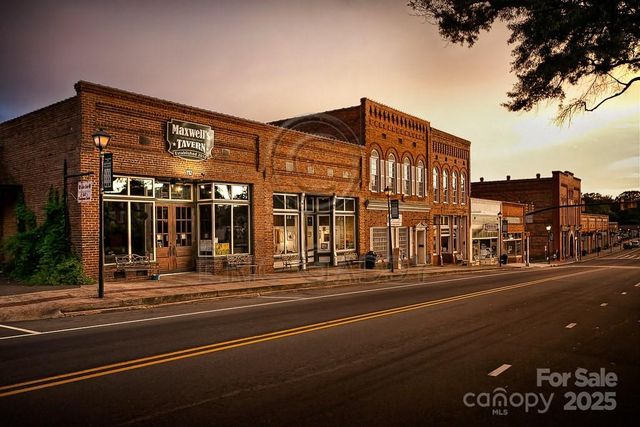 244 Bouchard Drive, Waxhaw, NC 28173