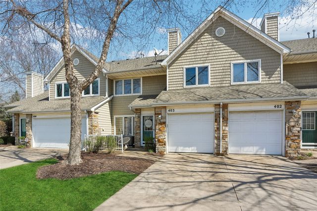 811 Burr Oaks Drive 403, West Des Moines, IA 50266