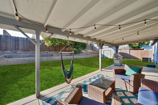 10732 Paiute Way, Rancho Cordova, CA 95670