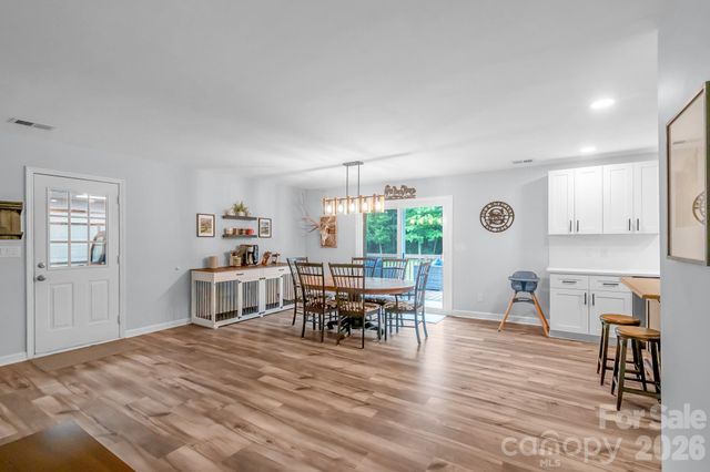 7209 Landsford Road, Monroe, NC 28112