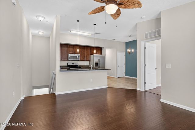 201 LARKIN Place 107, St. Johns, FL 32259