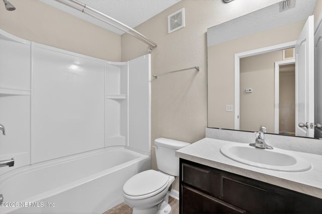 201 LARKIN Place 107, St. Johns, FL 32259