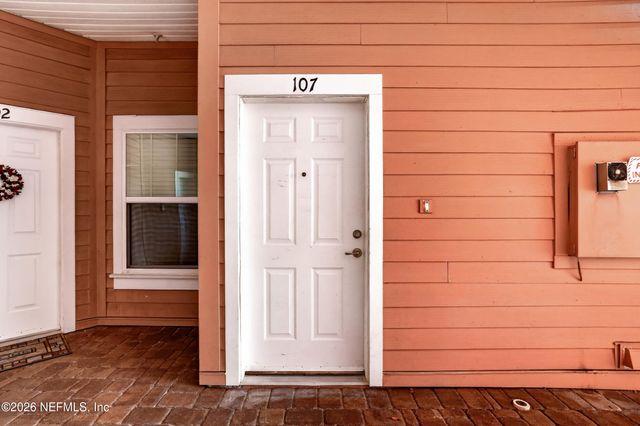 201 LARKIN Place 107, St. Johns, FL 32259