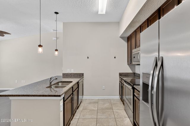 201 LARKIN Place 107, St. Johns, FL 32259