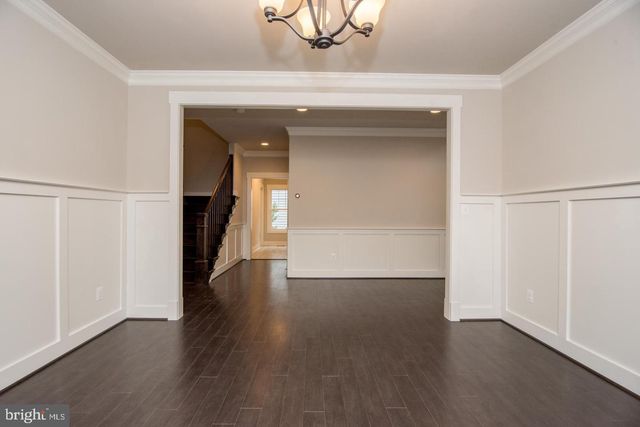 6928 REGENT LN, Falls Church, VA 22042