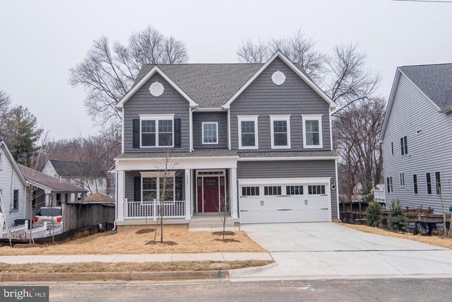 6928 REGENT LN, Falls Church, VA 22042