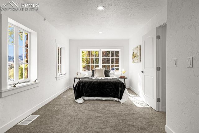 10 Rock Hill Road, Manitou Springs, CO 80829