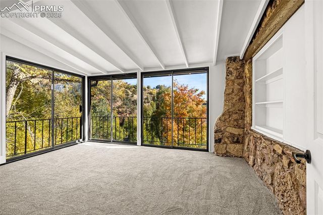 10 Rock Hill Road, Manitou Springs, CO 80829