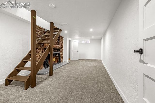 10 Rock Hill Road, Manitou Springs, CO 80829