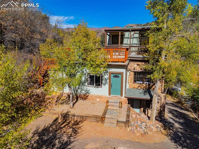 10 Rock Hill Road, Manitou Springs, CO 80829
