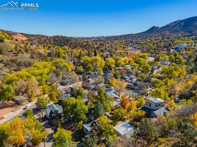 10 Rock Hill Road, Manitou Springs, CO 80829