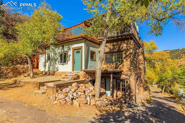 10 Rock Hill Road, Manitou Springs, CO 80829
