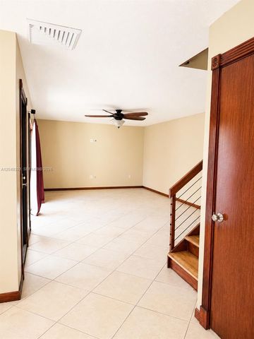 515 5th Court, Palm Beach Gardens, FL 33410
